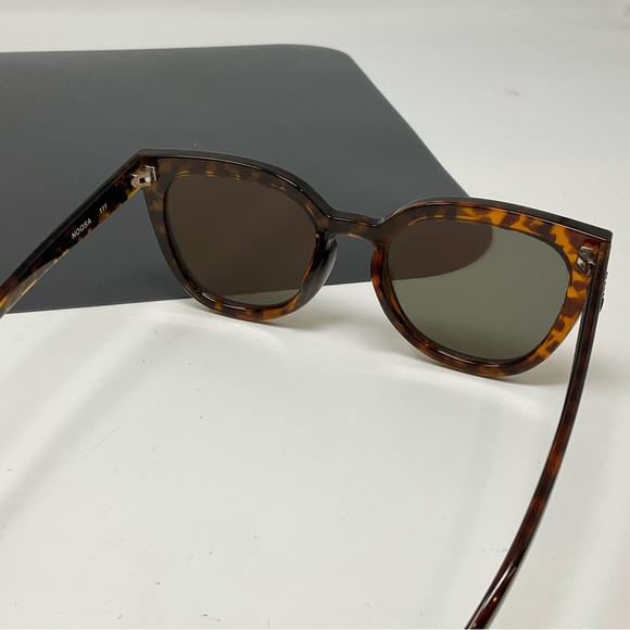 Quay Australia Noosa - Picture 4 of 12